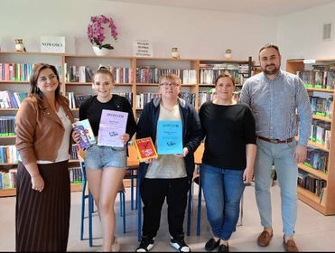 Konkurs na hasło promujące bibliotekę, książkę, czytelnictwo.