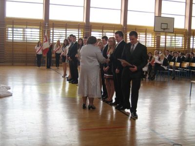 2013 04 zakonczenie IV klas 003