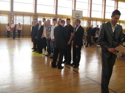 2013 04 zakonczenie IV klas 005