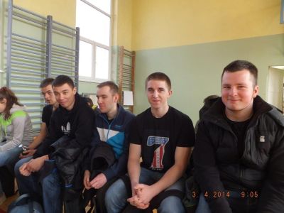 2014 04 debata 002