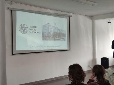 ks. Tomasz Trzaska pracownik Biura Poszukiwań i Identyfikacji IPN