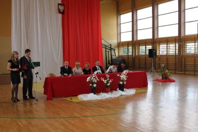 b_400_300_16777215_00_images_stories_zdjecia_2011_09_2011_09_01_rozpoczecie_roku001.jpg
